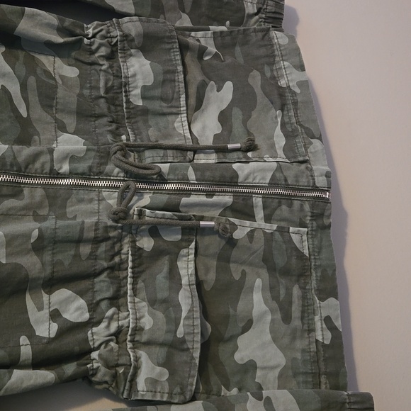 Camo Utility Jacket - Picture 3 of 7